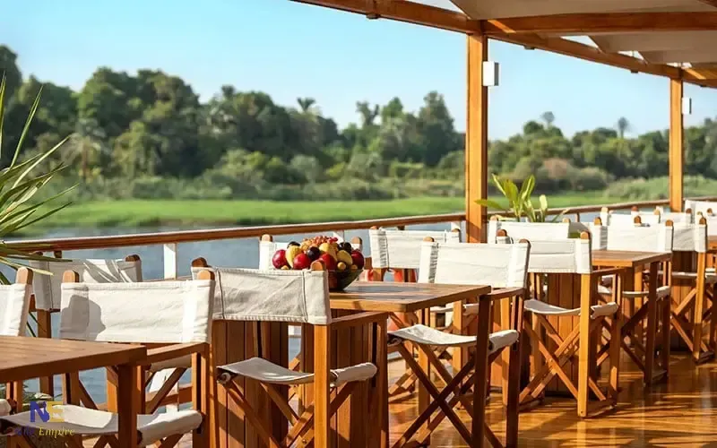 Food on Nile Cruises: Meals, Drinks & Hidden Costs Explained